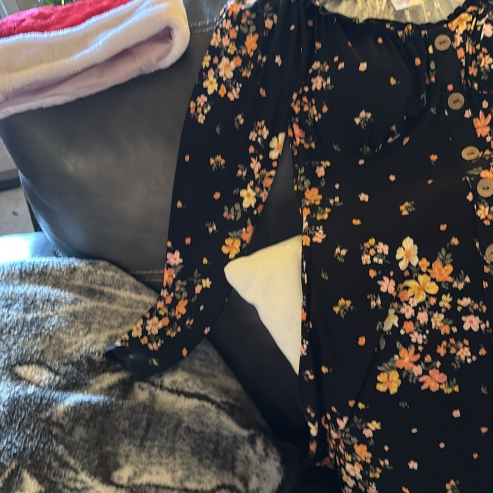 Dress - Picture 3 of 6